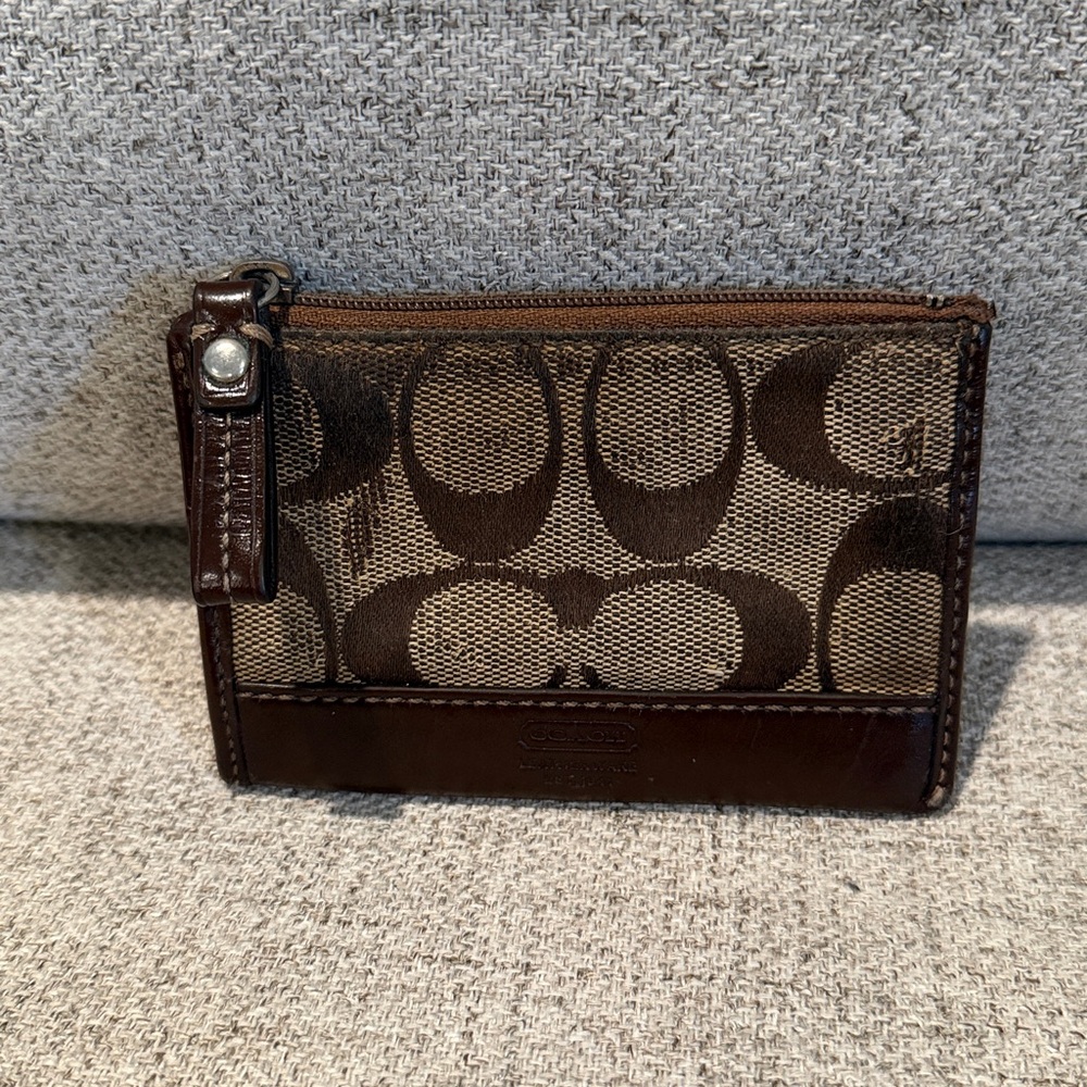 Coach coin pouch y2k signature used *missing key ring